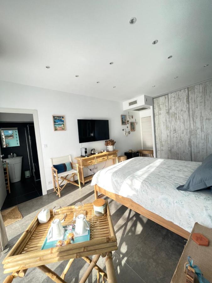 Chambre Luxe Dans Villa De Standing Avec Piscine, Acces Discret Et Independant, Terrasse Arboree Et Parking Prive La Valette-du-Var Zewnętrze zdjęcie